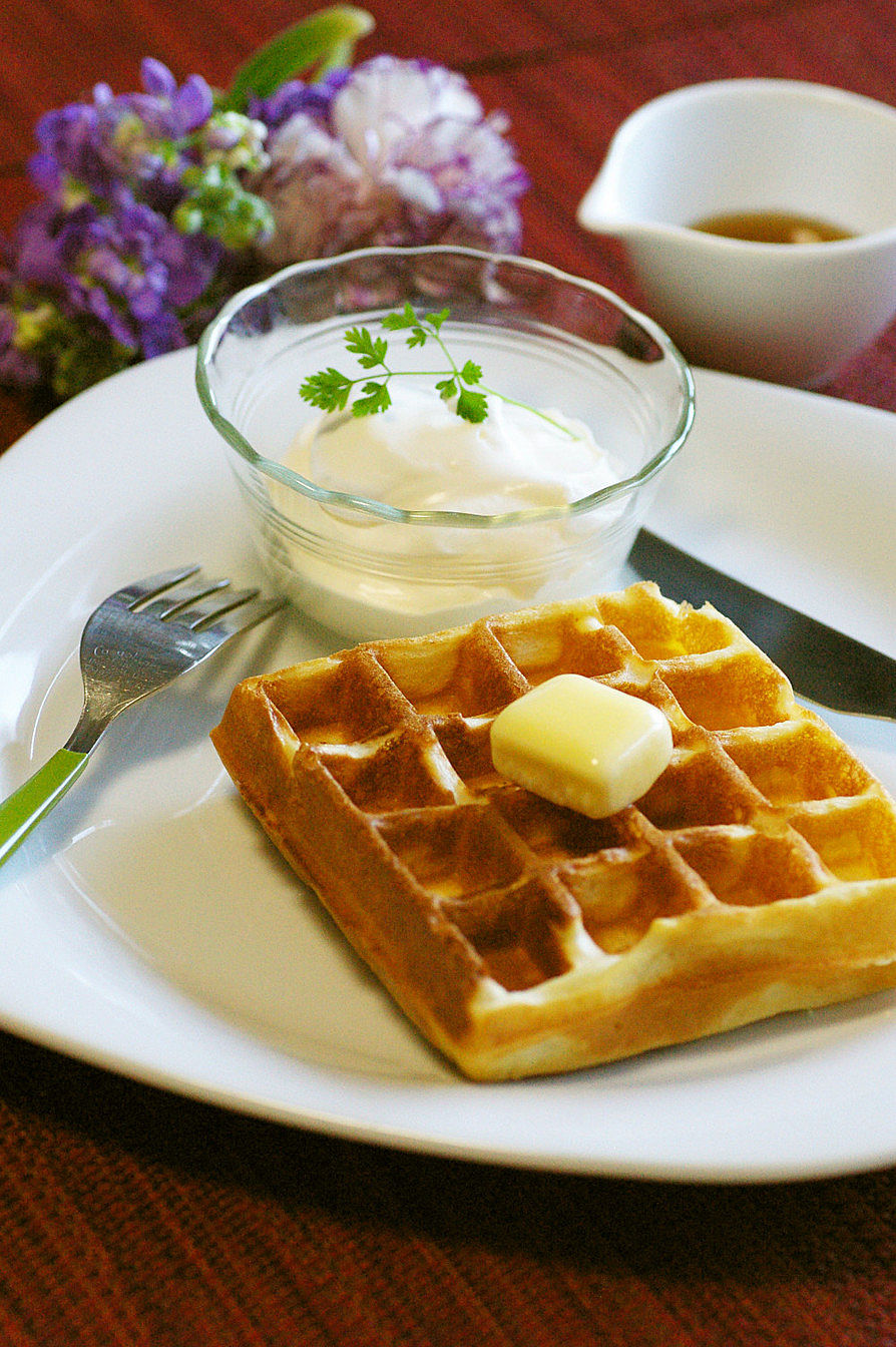 ホットケーキミックスで はちみつ入りワッフル^^*