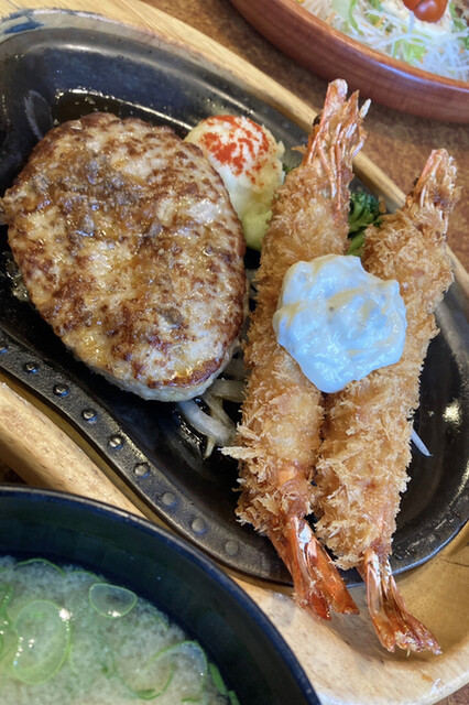 エビフライ ハンバーグステーキ びっくりドンキー さくらSnapdish スナップディッシュID:nmz0aaa