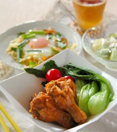 てっちゃんちのおいしい献立: 鶏手羽元と卵の煮物