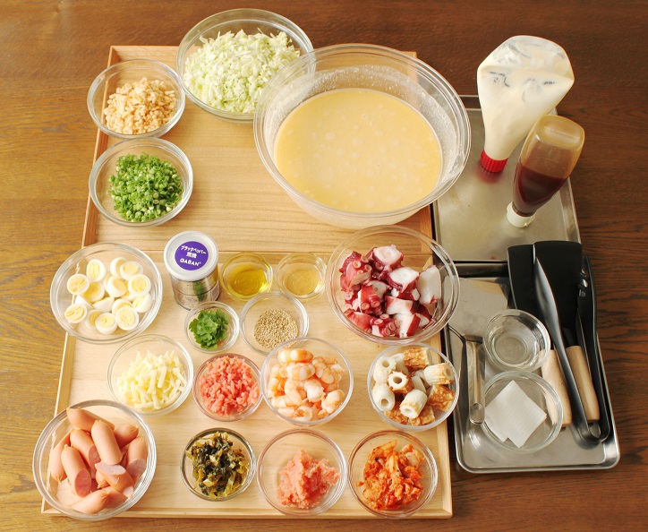 コストコ食材でつくる アッキーナ・濱口夫妻の「海鮮たこ焼き」レシピフード・レシピMart マート 公式サイト光文社