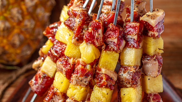 羊不同烤小串ヤンブートン カオシャオチュァン のご予約 - 上野広小路 中華料理食べログ