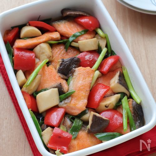 作り置きもできる♪おかずやおつまみに「鮭マリネ」が大活躍！フーディストノート