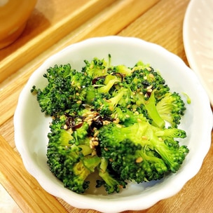 塩こんぶで無限ピーマン