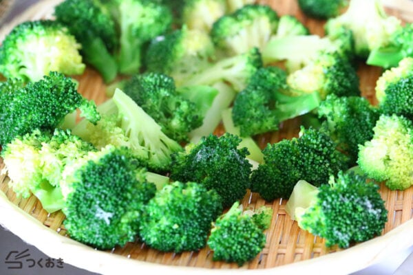 安井ファームさんが教える 無限ブロッコリー 「麵つゆを漬けて揚げるだけ」やみつきレシピヨムーノ