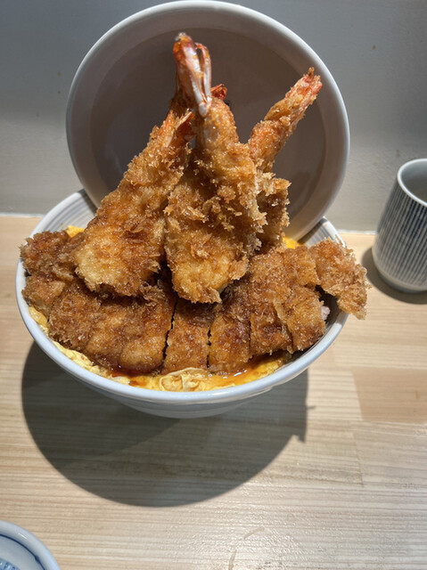 東京で味わう絶品えび丼の名店巡り2025 年のリアルなLemon8ユーザー体験