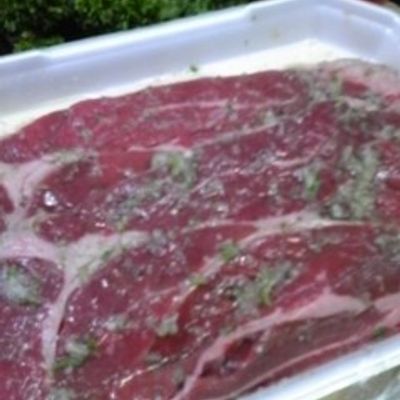 安いステーキ肉を美味しくするマリネ