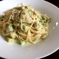 血液サラサラに「アボカドとツナのクリーミーパスタ」 – 簡単料理を素早く探すレンタルレシピサイト「Quicooking クイッキング 」