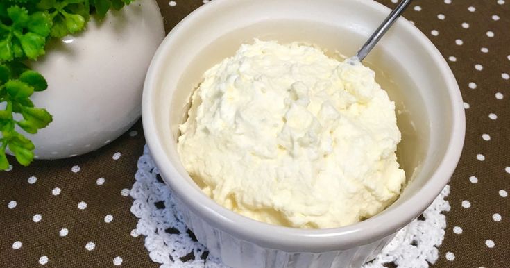 ホイップバター&ナッツ🧈 , @kazufelice_wine_food さんの投稿をお借りしました😌, ☝️レシピはここをタップ☝️,ふんわりクリーミーで, やみつきになるおつまみ☺️, バターの風味とコクがあるのに, ヨーグルトでさっぱりしている, 保存して試してみてね！,みなさんのシェア・いいね・フォロー・, コメントとっても励みになります🥰, →