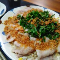 豚肉ともやしのポン酢蒸し