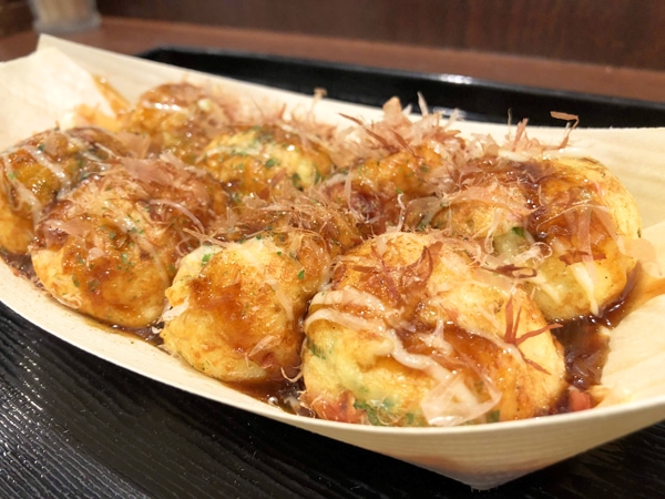 検証 ローソンの「たこ焼きおにぎり」を大阪人に食べてもらった結果ロケットニュース24