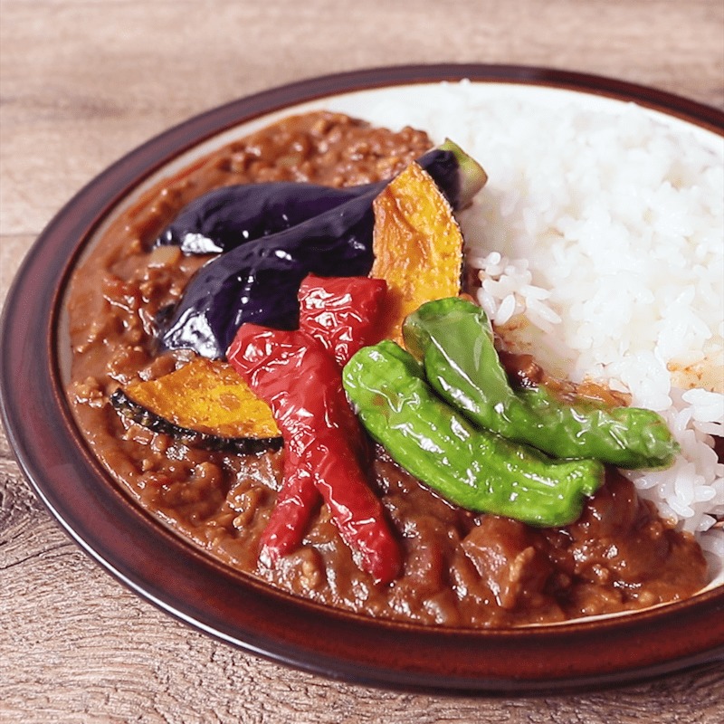 ズッキーニとパプリカの夏野菜カレー焼ビーフン今日のレシピビーフンのケンミン食品