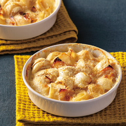 有名店のあの料理のレシピ～百合根饅頭鼈鋳込み菊花仕立 梅肉中野寿孝 氏 日本料理寿こう @japanese_cuisine_jyukou 煮物 椀のすっぽんの百合根饅頭は、百合根に餅粉を少々加えることでもっちりとした食感になり、食べ応えが増します。また、十月と言えば十三夜