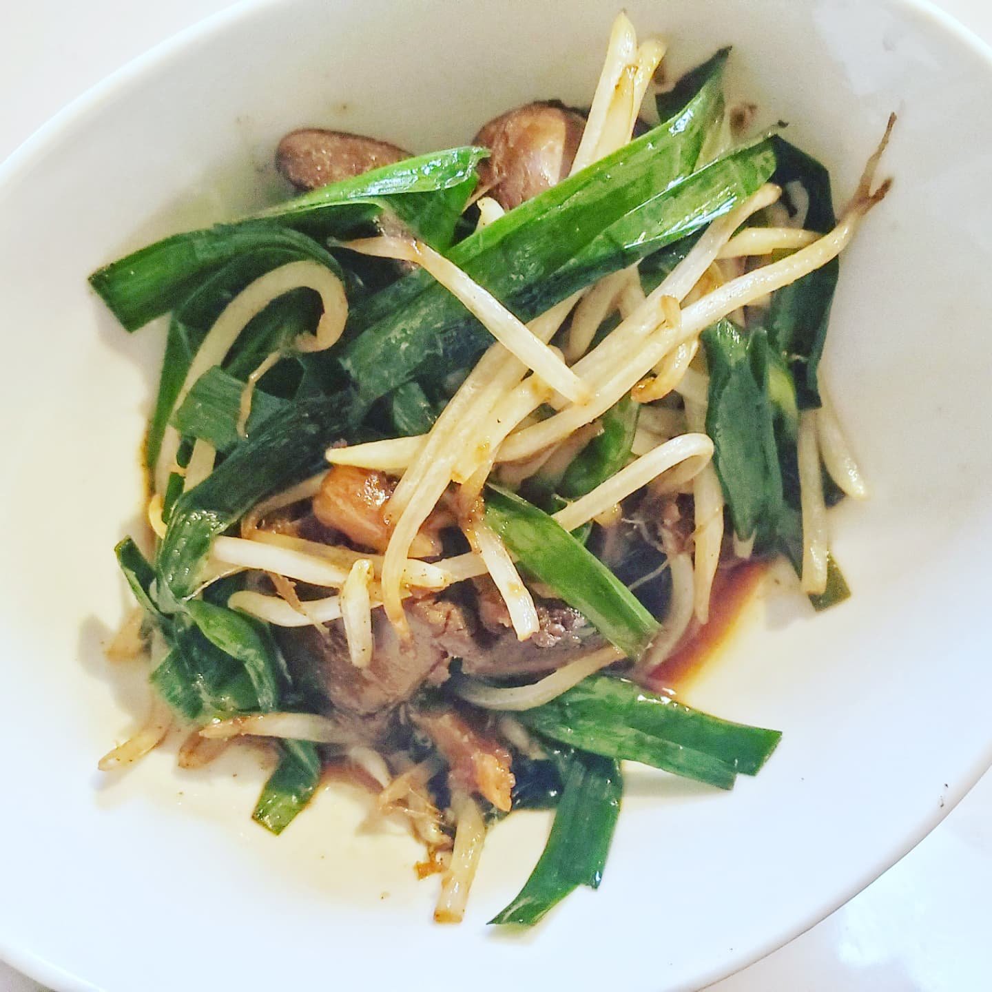 鶏のレバニラもやし 研究を重ねたレバーをやわらかく仕上げる調理法を教えちゃいます