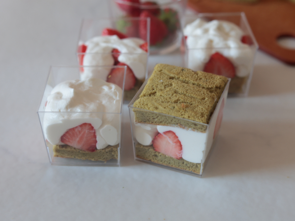 品薄商品 セリア デザートクリアカップ 2個セット - メルカリ