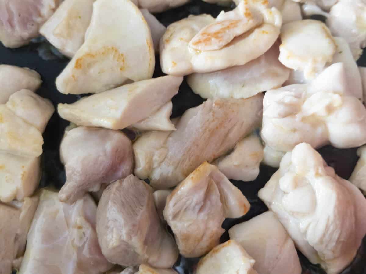 パッガパオ・ガイ 鶏肉ののバジル炒めアジア薬膳料理教室💖名古屋