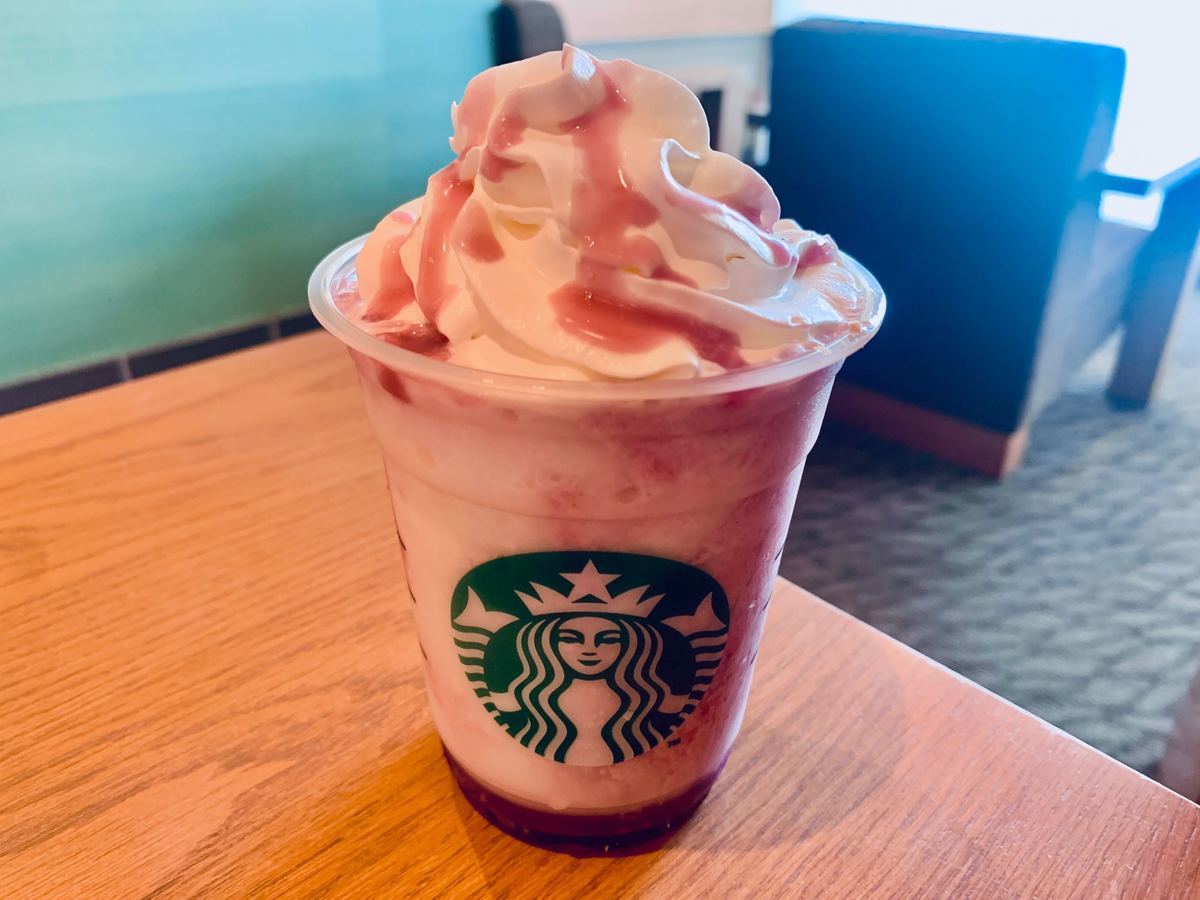 ぷるぷるジェリーがたまらない♡スタバの新作、ぶどうのフラペチーノを飲んできた♩Infoseekニュース