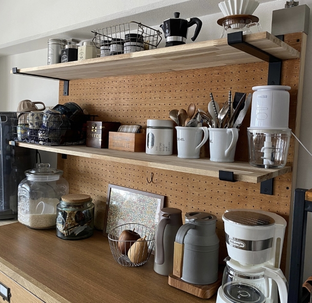 スライドレール取付解説 食器棚収納のお困りを解決！食器や炊飯器を楽々引き出せる棚をDIY