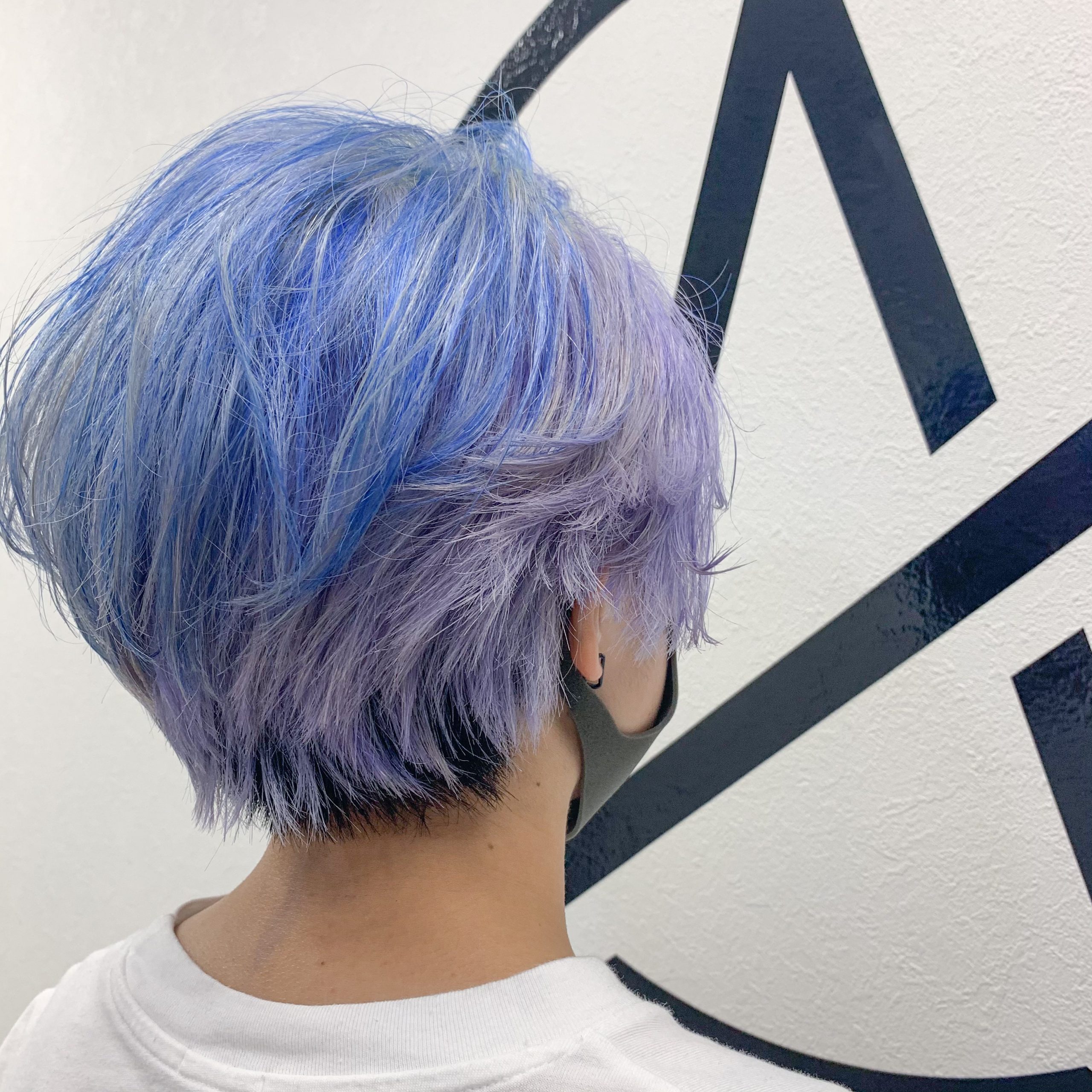 簡単にオーダーするけど パープルアッシュカラーを出すための大事なポイント！亀有の外国人風ヘアカラーが得意な美容院 La chouchouラ・シュシュ