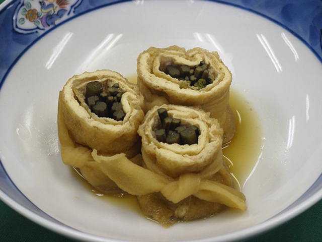 筍とわらびと油揚げの煮物 Wな旬味♫ by yasutontonクックパッド簡単おいしいみんなのレシピが392万品