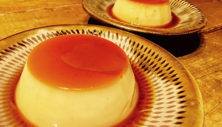 売り切れ続出 ファミマ「喫茶店プリン」を昭和レトロなアレンジしてみた！りんごの飾り切りを見て見て♪『あたらしい日日』こんな時代のニューノーマルな暮らし方。食と農、生活情報をお届けします