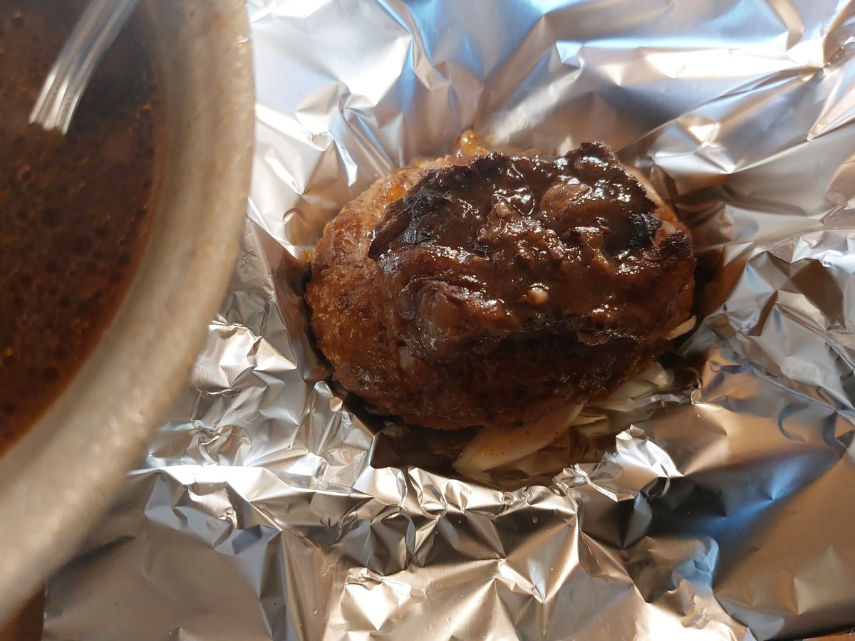 ハンバーグのホイル焼き