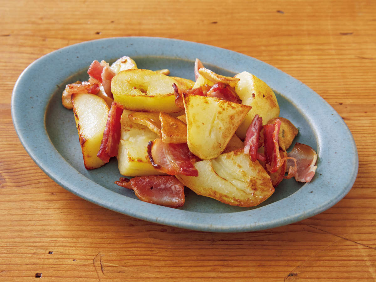 簡単に作れる本格派料理！じゃがいもとにんにくを使った絶品レシピをご紹介！お役立ち情報一覧にんにく・黒にんにく通販の岡崎屋