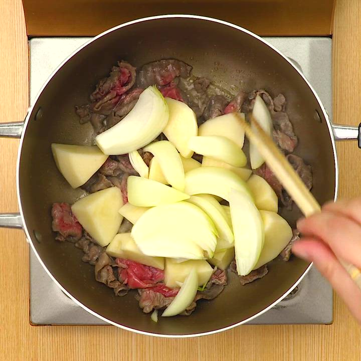 基本からアレンジまで！思わずつくりたくなる「ひき肉 肉じゃが めんつゆ」のレシピ集クックパッド