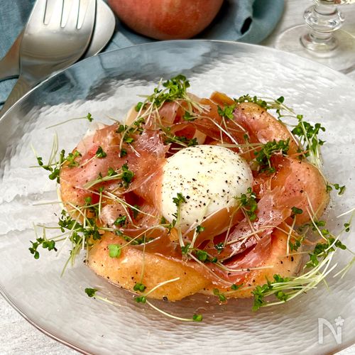 おもてなしにおすすめ！ 桃のカプレーゼ