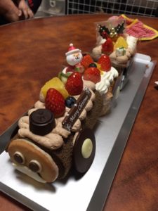 シャトレーゼ「こどもの日スイーツ」トラック型やどうぶつデコレーション・アソートなど発売 - グルメ Watch