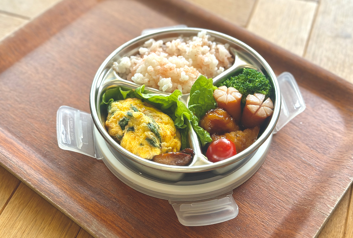 お弁当に入れる！チーズオムレツ♪