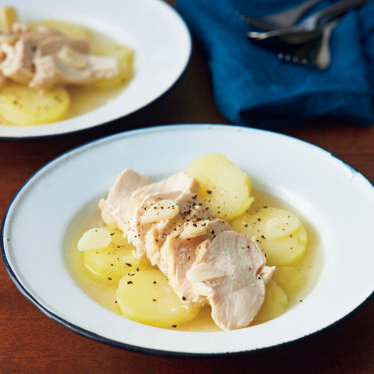 献立 ナスと豚バラとじゃがいものガーリック照り焼き＊ニラ玉スープなど