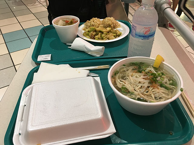 旅行記≫≫3泊4日グアム旅 買い物編④プレミアアウトレット - 何かとサバイバル