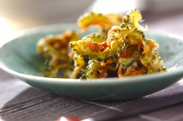 ほろ苦さがクセになる！「ゴーヤとツナ」のやみつき炒めフーディストノート