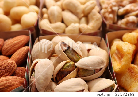 ご注文毎に焼き上げます アーモンド4種食べ比べギフト ナッツ類 -the fin - プレゼント＆ギフトのギフトモール