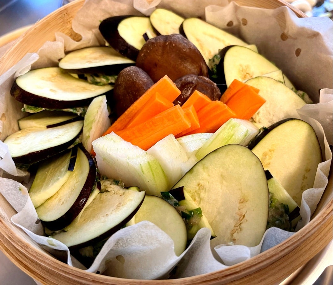 This ridiculous dish has gone viral, so I'm sharing it hereshortsryujieggplanteggplantg- YouTube