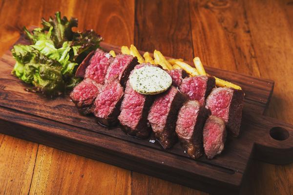 お料理写真撮影にフラッシュは厳禁！撮り方の4つのコツ