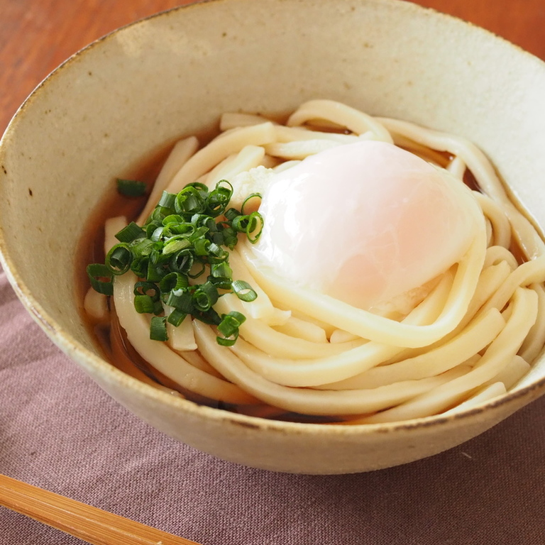 とろ玉うどんうどんここのうどんは、生きている。丸亀製麺