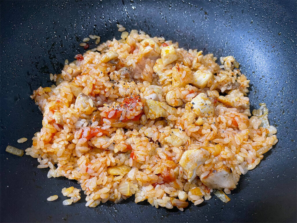 リュウジ「“至高を超えたオムライス”超えた」 限界突破「シン・オムライス」爆誕！ふわとろ卵に優しいトマト味♡2024年1月7日-エキサイトニュース