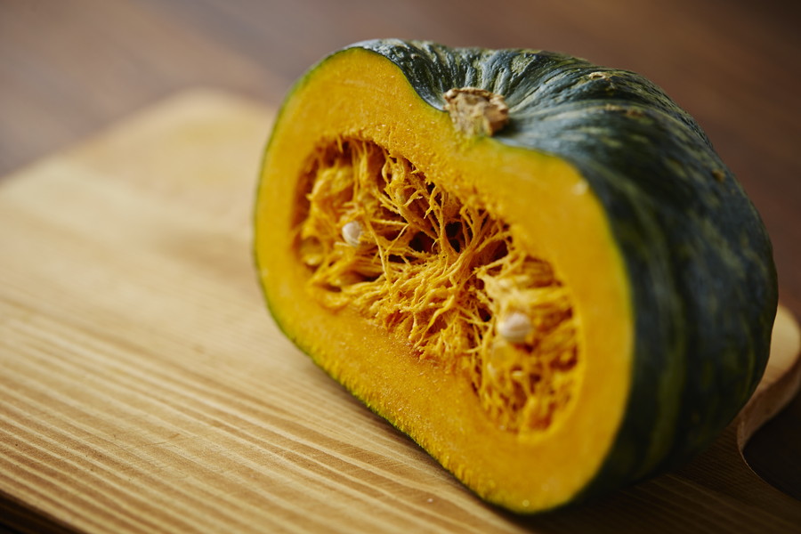 かぼちゃに白カビが！この保存方法だけはやっちゃダメ！ちなみにまだ食べれるの？生活知恵袋