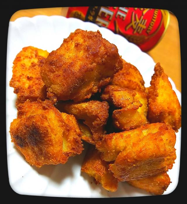 食べ応え抜群！「 厚揚げ唐揚げ」このレシピのポイントは↓の投稿文をチェックしてくださいね✨,----------------------------------, ✍️このレシピのポイントは , ✔️節約レシピ✨,✔️お肉なしでも満足感抜群♪, ✔️カリッとふんわり👏, ----------------------------------,■調理時間：15分, ■材料 2人分 ,