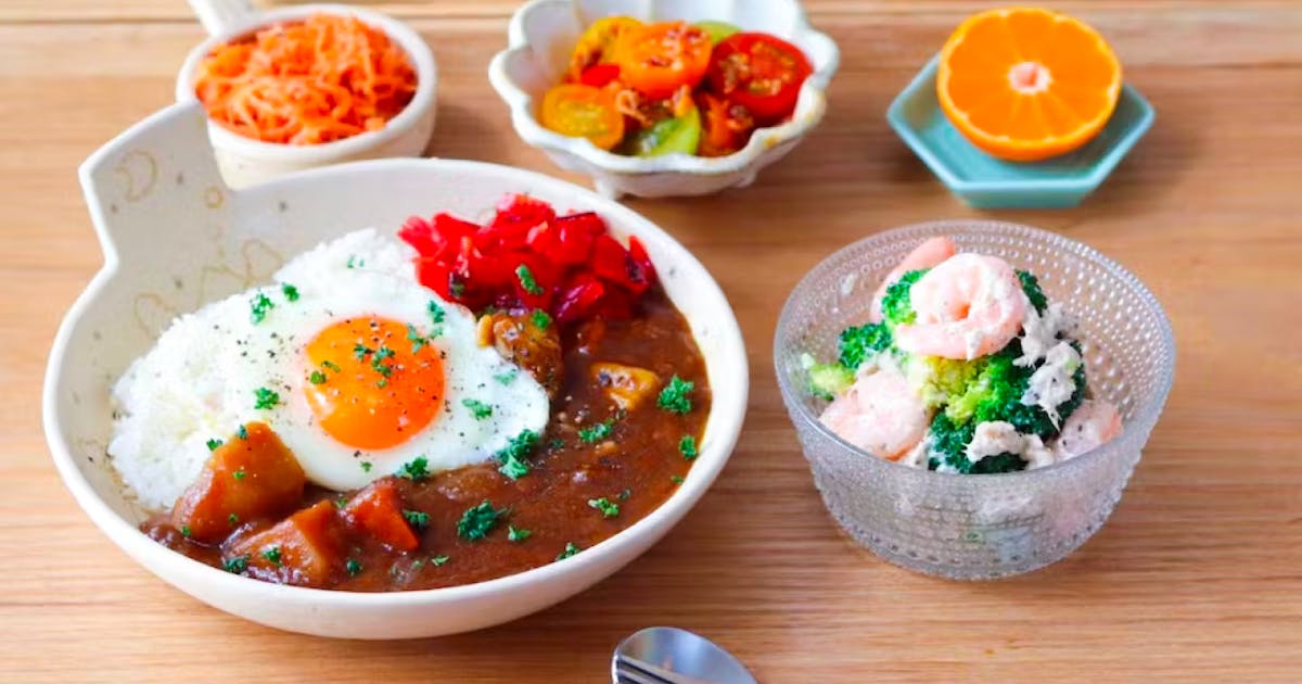 ドライカレーに合う 献立に悩んだらこれ！人気レシピ17選の人気レシピ・作り方デリッシュキッチン