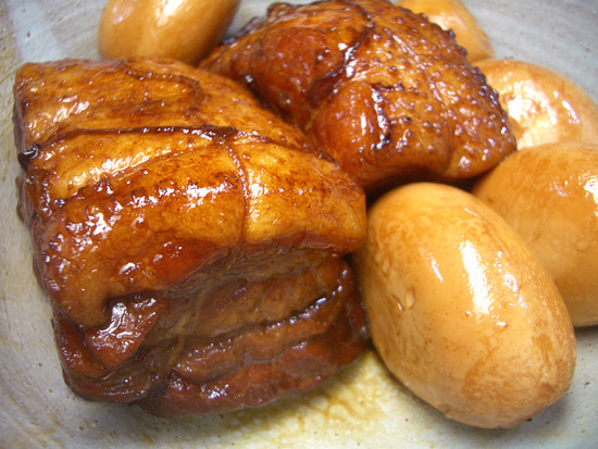 おばあちゃんの秘伝！圧力鍋で簡単とろけるチャーシュ