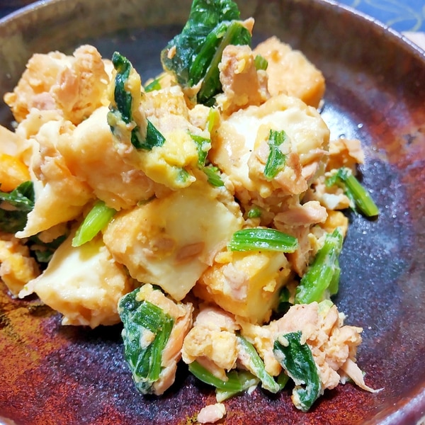 のせて焼くだけ♪ 厚揚げのツナチーズボート