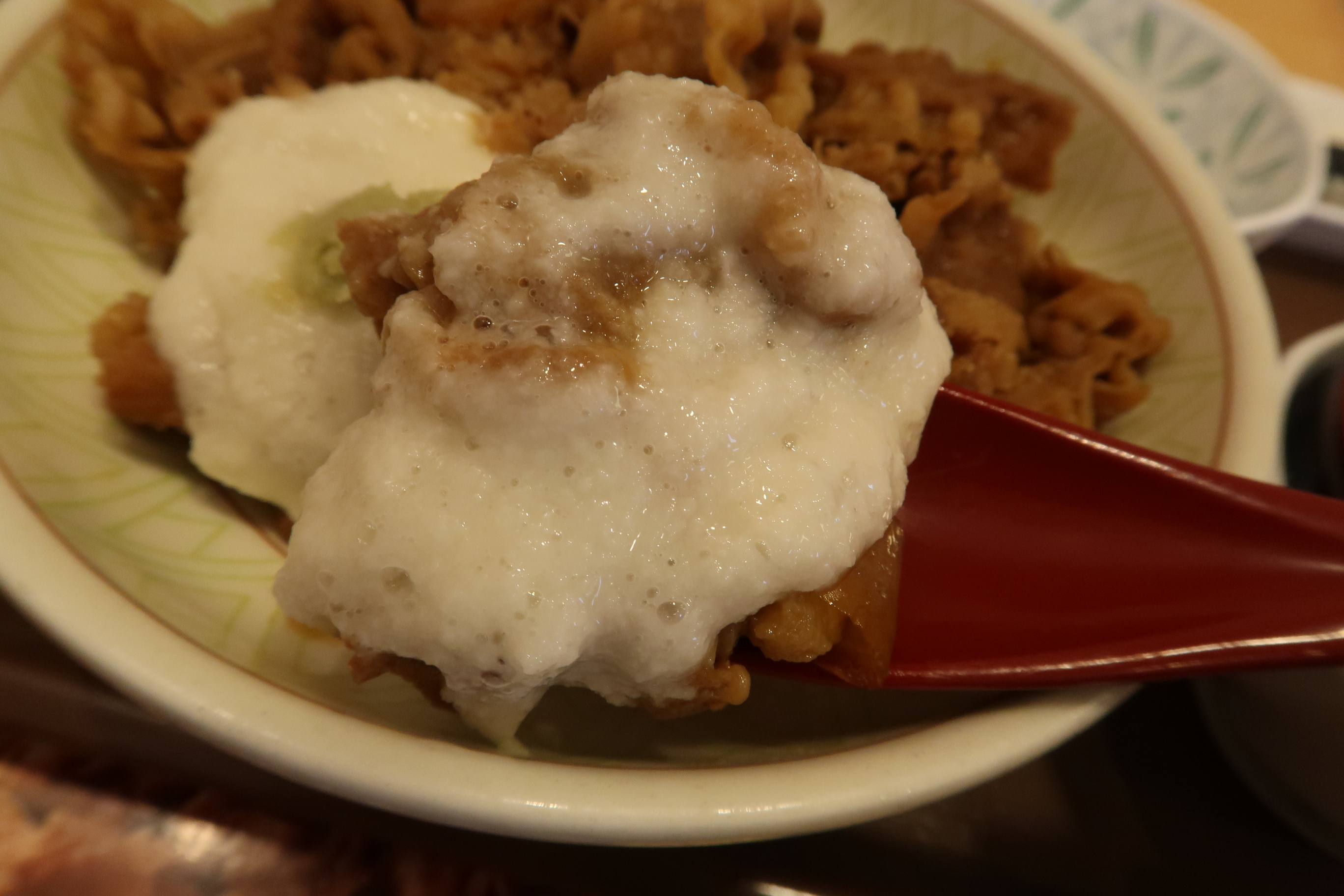 高評価 すき家 わさび山かけ牛丼弁当 並の感想・クチコミ・カロリー情報 もぐナビ