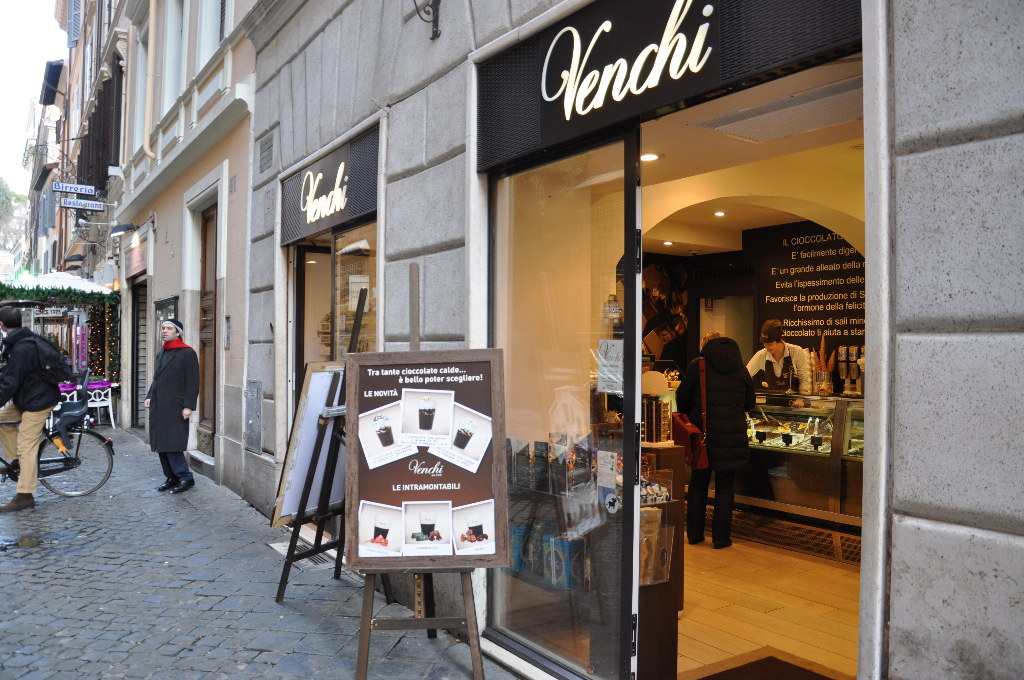 ジェラートは禁止 - スペイン広場の口コミ - トリップアドバイザ