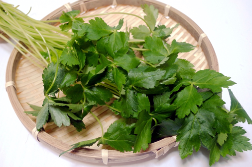 ☆お雑煮☆鶏肉と柚子と三つ葉 レシピ・作り方 by ☆haruru☆ - 楽天レシピ