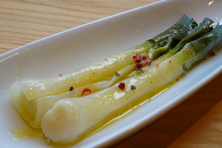 ポロネギ リーキ ってどんな野菜？旬の時期や特徴、おいしい食べ方を紹介PREZO プレゾ- 北海道のお取り寄せグルメと産直通販