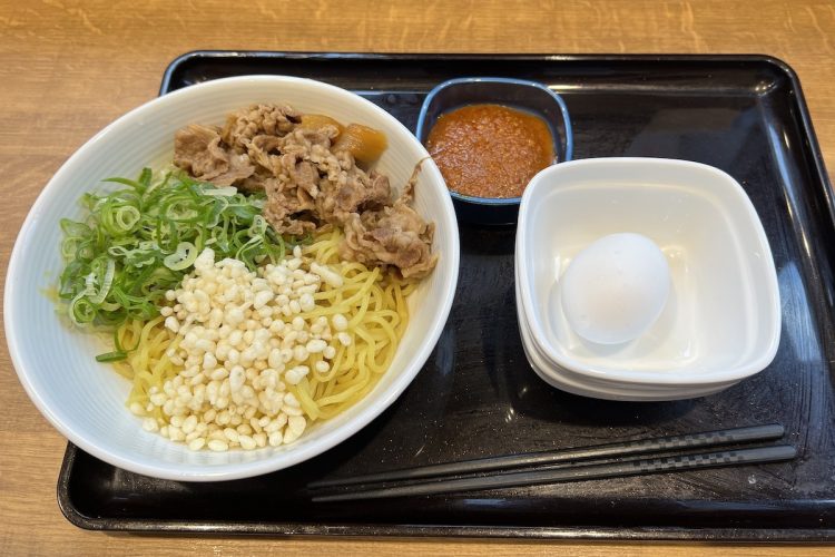 吉野家初となる麺商品「牛玉スタミナまぜそば」を本日より発売開始株式会社吉野家ホールディングスのプレスリリース