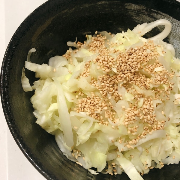 こんな食べ方があったとは！」千切りキャベツと納豆を合わせると– grapeグレイプ