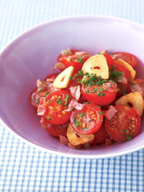 山本ゆりさん直伝！レンジでおいしい「トマトキーマカレー」ESSEonline エッセ オンライン